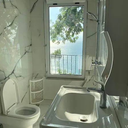 Apartamento Assi * فلورا
